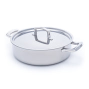 Nerezová vícevrstvá saute pánev o průměru 28 cm, ideální pro restování, dušení a zdravé vaření.